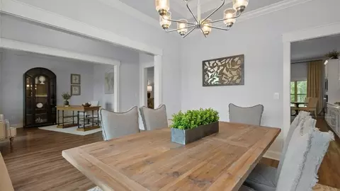 Dining - 147 Cornerstone Dr, Brandon, MS 39042 photo 2 of 4