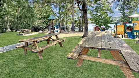 View/Area - 147 Cornerstone Dr, Brandon, MS 39042 photo 2 of 5