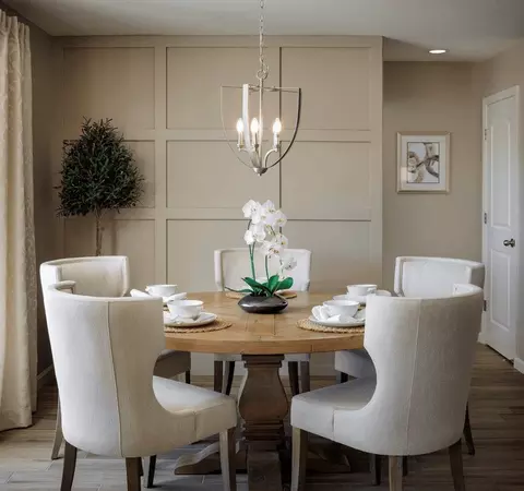Dining - 701 S Plum Ct, Dinuba, CA 93618 photo 4 of 4