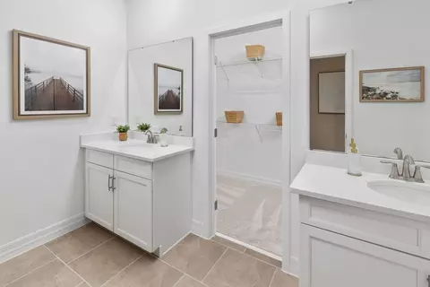 Bath - 13007 Sunseed St, Parrish, FL 34219 photo 1 of 3