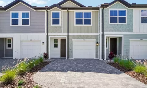 7485 Deer Valley Cir, Tampa, FL 33635