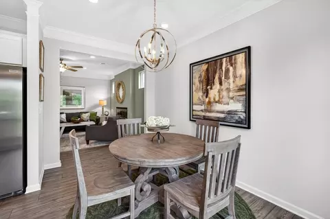 Dining - 201 Pisgah Xing, Cartersville, GA 30120 photo 2 of 4