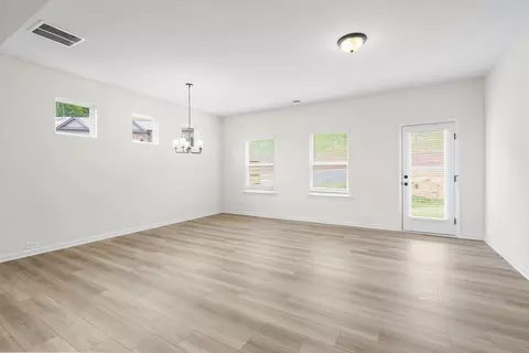 Living - 201 Pisgah Xing, Cartersville, GA 30120 photo 1 of 5