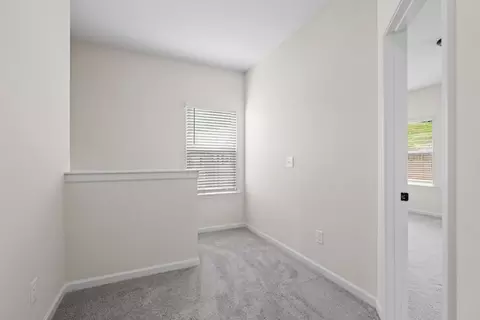 Entry Way - 201 Pisgah Xing, Cartersville, GA 30120 photo 6 of 8