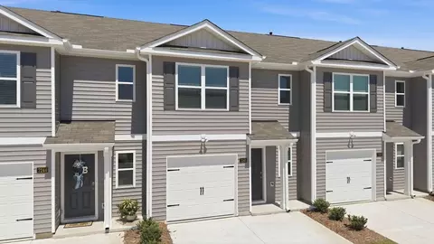 7245 Longleaf Rd, Rocky Mount, NC 27804