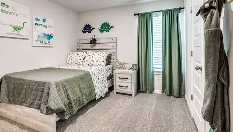 Bedroom - 5601 Windstone Dr, Norman, OK 73072 photo 2 of 3