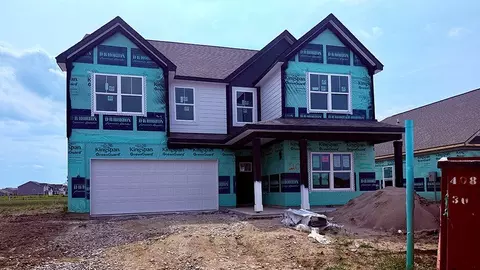 1273 Scotch Ln, Greenwood, IN 46143
