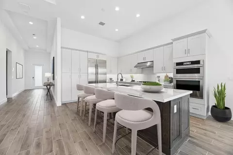 10118 Driftwood Way, Palm Beach Gardens, FL 33412