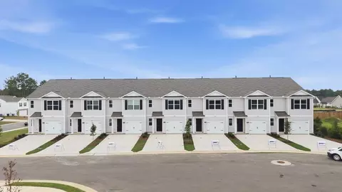 109 Kimber Dr, Rocky Mount, NC 27804