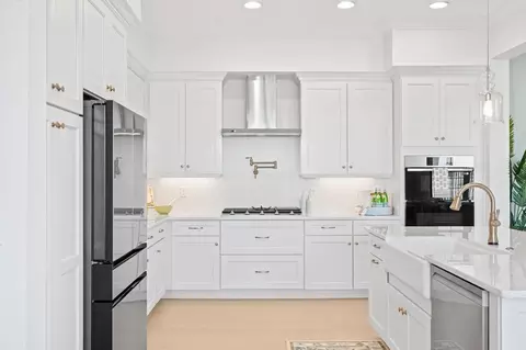 Kitchen - 2463 Spur Dr, Melbourne, FL 32940 photo 1 of 6