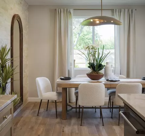 Dining - 1508 S Marcin St, Visalia, CA 93277 photo 2 of 4