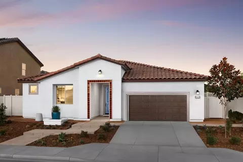 Exterior - 2016 Woolem Pl, Escondido, CA 92026 photo 3 of 4