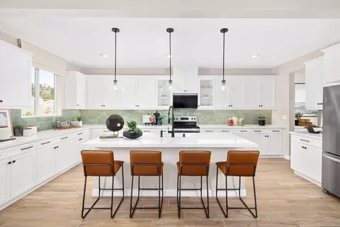 Kitchen - 2016 Woolem Pl, Escondido, CA 92026 photo 1 of 2