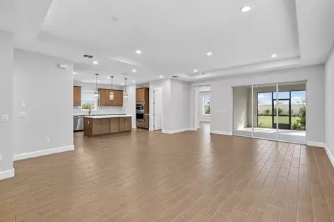13902 Fletcher Dr, Palmetto, FL 34221