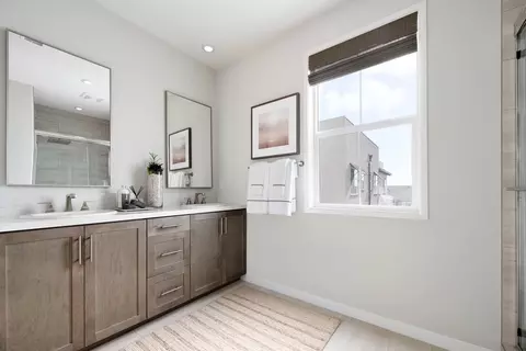 Bath - 16118 E Preserve Loop, Chino, CA 91708 photo 1 of 2