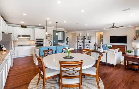 Dining - 3810 Pee Dee St, Monroe, NC 28110 photo 2 of 2