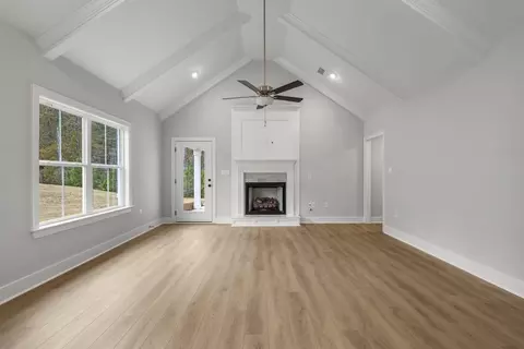 Living - 127 Laurel Branch Dr, Dothan, AL 36305 photo 2 of 5