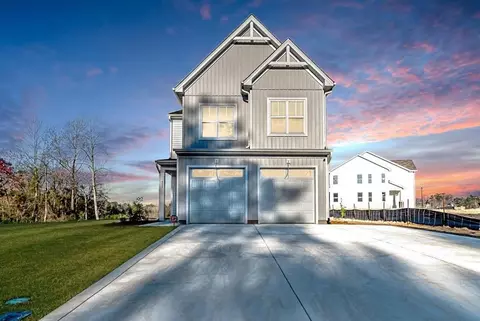 1060 Ben Thomas Dr, Leland, NC 28451