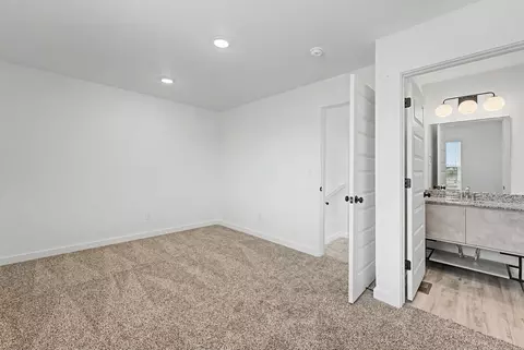 Bedroom - 540 Discovery Ave, Centerton, AR 72713 photo 1 of 4