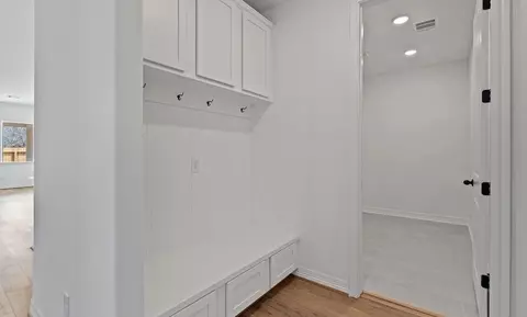 Entry Way - 2915 Silver Forest St, Angleton, TX 77515 photo 1 of 2