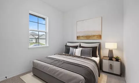 Bedroom - 2915 Silver Forest St, Angleton, TX 77515 photo 2 of 7