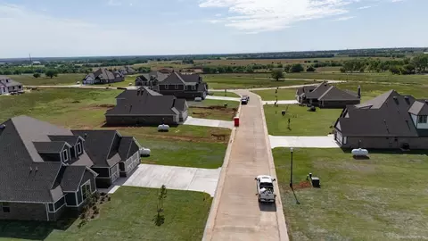 View/Area - 8261 Switchgrass Dr, Cashion, OK 73044 photo 7 of 11