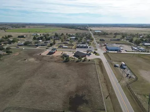 View/Area - 8261 Switchgrass Dr, Cashion, OK 73044 photo 10 of 11