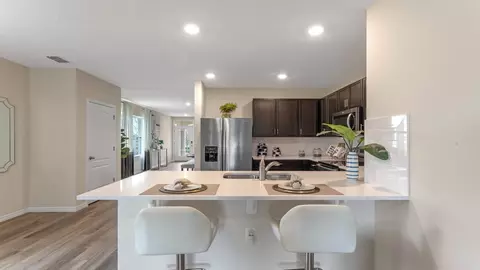 Kitchen - 6748 Alder Rd, Saint Cloud, FL 34773 photo 3 of 5