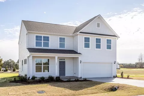 Exterior - 102 Bittersweet Trl, Benson, NC 27504 photo 4 of 7