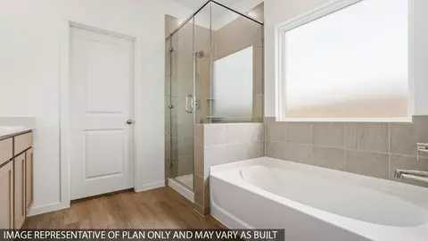 Bath - 633 Bronze Wolf Ct, Conroe, TX 77303 photo 2 of 5