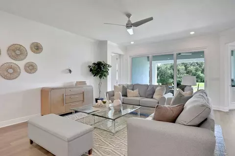 Living - 8913 Quest Seeker Trl, Parrish, FL 34219 photo 2 of 2