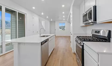 Kitchen - 1304 E 1670 N, Payson, UT 84651 photo 1 of 1