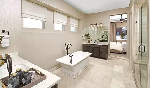 Bath - 28233 E Canyon Pl, Aurora, CO 80016 photo 5 of 5