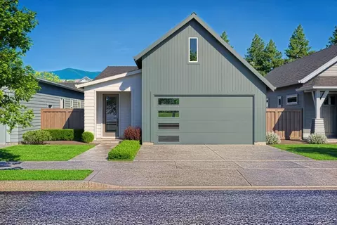Exterior - 1318 E Luna St, Newberg, OR 97132 photo 2 of 13