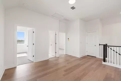 Entry Way - 206 San Saba Dr, Buda, TX 78610 photo 5 of 6