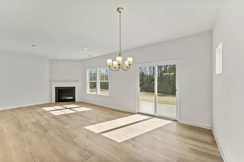 Living - 27 Cribbs Ln, Middlesex, NC 27557 photo 3 of 6