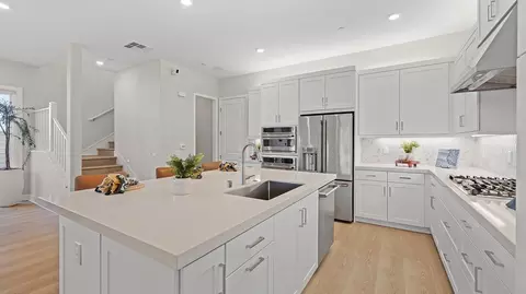 Kitchen - 26677 Eclipse Way, Valencia, CA 91381 photo 2 of 5