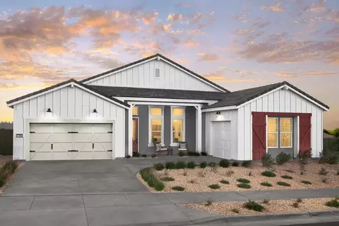 Exterior - 17496 Bear Crk, Hesperia, CA 92345 photo 6 of 7