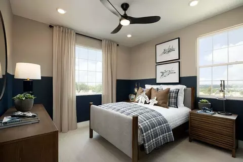 Bedroom - 112 Cresthaven Ln, Georgetown, TX 78628 photo 4 of 6