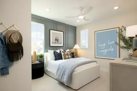 Bedroom - 112 Cresthaven Ln, Georgetown, TX 78628 photo 3 of 6