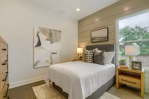 Bedroom - 204 Cresthaven Ln, Georgetown, TX 78628 photo 1 of 3