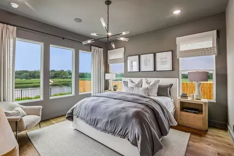 Bedroom - 204 Cresthaven Ln, Georgetown, TX 78628 photo 3 of 3