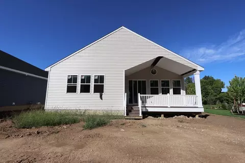 Exterior - 306 Delta Way, Elyria, OH 44035 photo 3 of 7