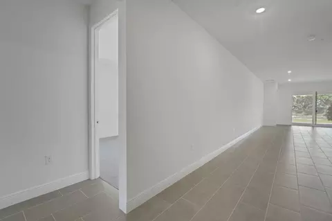 Entry Way - 7425 Sea Manatee St, Parrish, FL 34219 photo 5 of 6