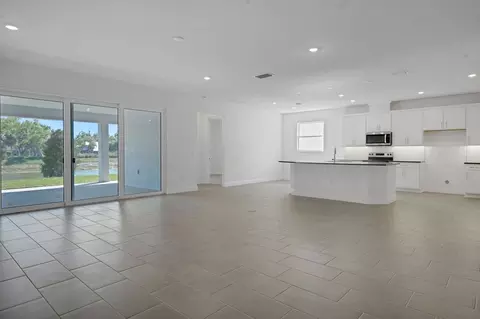 Living - 7425 Sea Manatee St, Parrish, FL 34219 photo 2 of 4