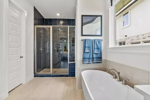 Bath - 100 Ridgewell Loop, Georgetown, TX 78633 photo 1 of 1