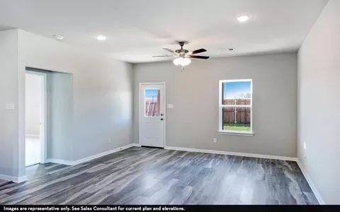 Living - 10610 Flight Deck Ct, Conroe, TX 77303 photo 1 of 3