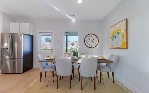 Dining - 10610 Flight Deck Ct, Conroe, TX 77303 photo 6 of 6