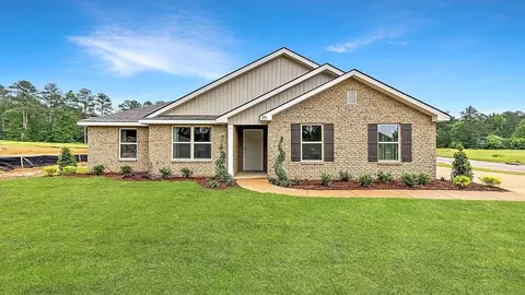 Exterior - 209 Raulston Dr, Byram, MS 39272 photo 2 of 8