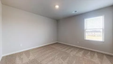 Bedroom - 121 Shenandoah Ln, Lagrange, GA 30241 photo 3 of 9